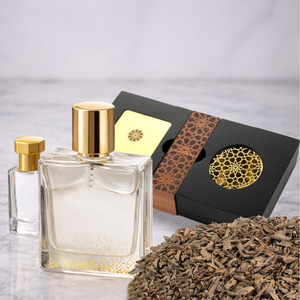 Caja de regalo de madera negra para quemador de oud con intrincados detalles dorados y tallados, perfecta para almacenamiento de incienso de lujo y aromaterapia en el hogar. - Product Image 5