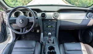 She-lby Mu-st-ang GT500 d'occasion propre de 2007 - Product Image 4