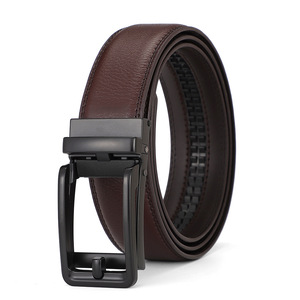 Cinturones de Cuero Vacuno Genuino para Hombre, Diseño Moderno, Logotipo Personalizado, Venta al Por Mayor - Product Image 5