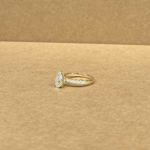Trending 9KT Yellow Gold Moissanite Jewelry Studded Style 5.120 GM Gross Weight Trendy Luxury Wedding Party Wear Design - Product Image 5