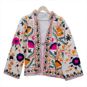 Veste bomber pour femme, vintage, broderie Suzani, motif floral, volants, écologique, respirante, séchage rapide, col en V, 100% coton - Product Image 1