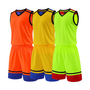 Nouvel Arrivage Ensemble d'uniformes de basketball personnalisés réversibles grande taille, respirant, à séchage rapide, en polyester, imprimé sur mesure - Product Image 1