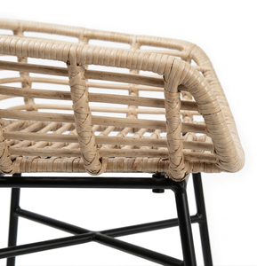Taburete de bar moderno de ratán natural, silla de mimbre para mostrador con patas de metal negro para cocina, cafetería, restaurante, bistro, venta al por mayor, exterior - Product Image 4