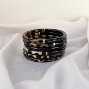 High Quality Classic Buffalo Horn Bangle New Design Polished for Women with Customizable Size and Design - Product Image 6