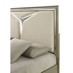 Letto matrimoniale moderno Samantha con testiera a LED, in legno resistente e design imbottito - Product Image 4