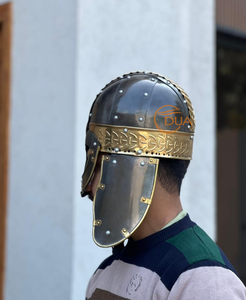 Masque Viking Norvégien Médiéval, Casque d'Armure Spectaculaire, Authentique en Fer Gjermundbu Plaqué Or-Gris pour Thanksgiving et Noël - Product Image 3