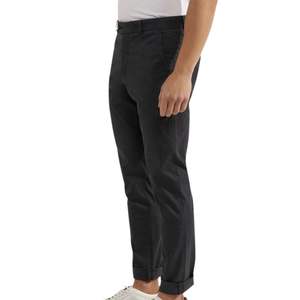Pantalones Chinos Gris Carbón para Hombre, Corte Slim Fit, Formales, de Algodón, con Logotipo Personalizado, Ropa Corporativa, Alta Calidad, MOQ Bajo - Product Image 3