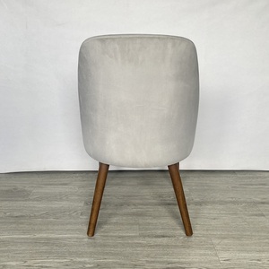 Sillas de comedor modernas de estilo nórdico con patas de madera - Product Image 4