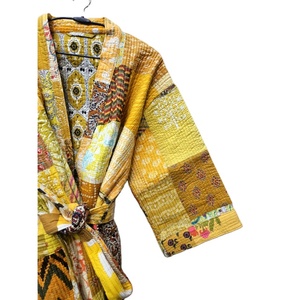 Kimono de retazos Kantha de algodón Vintage hecho a mano indio para mujer, ropa de dormir y ropa de descanso térmica elegante para el verano - Product Image 3