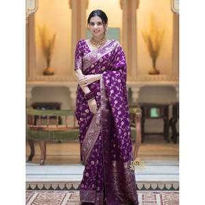 ATTRACTIF BANARASI BROCADE EN SOIE AVEC SAREE DE TRAVAIL ZARI AVEC CHEMISIER NON COUDU VIOLET - Product Image 1