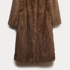 Manteaux en laine et polyester pour femmes, de qualité supérieure, élégants et tendance pour l'hiver, en vente en gros, sans motifs - Product Image 5