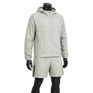 Ensemble de veste coupe-vent à capuche gris clair, vêtements d'extérieur toutes saisons, ensembles coupe-vent courts personnalisés - Product Image 4