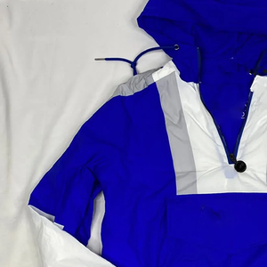 Chaqueta Cortavientos Anorak Zeta Finer Azul Rey con Bloques de Color, Media Cremallera, Ligera, con Capucha y Forro de Microfelpa - Product Image 5