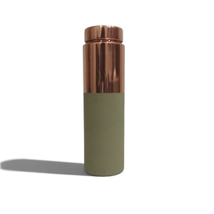Elegante botella de cobre de doble color de Indian Exports International. (Cobre puro certificado) - Product Image 5