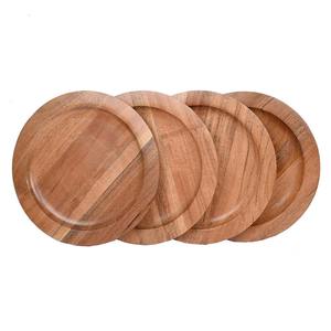 Ensemble de 4 assiettes rondes en bois d'acacia, idéales pour les centres de table, parfaites pour les réunions de famille et le service de salades - Product Image 2