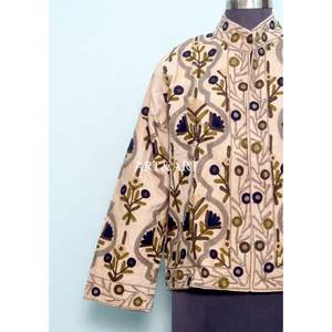 Veste luxueuse brodée à la main 100% cotisse, col mandarin épais, écologique, détails floraux complexes, rayures en coton - Product Image 2