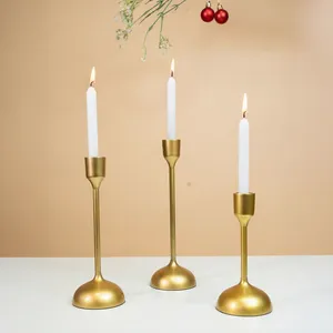Support de bougie en métal doré, grand porte-bougie décoratif pour centre de table, idéal pour la maison, le salon ou la salle à manger - Product Image 4