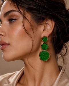 Boucles d'oreilles pendantes triple cercle faites à la main, style bohème, avec perles de rocaille vertes, pour femmes, vente en gros - Product Image 3