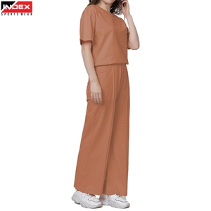 Conjunto Deportivo Exclusivo para Mujer, Camiseta y Pantalones, Tejido Ligero y Transpirable, Atuendo Cómodo para Gimnasio y Fitness - Product Image 1