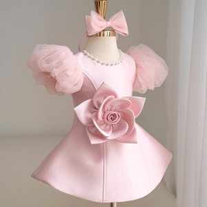 Robe trapèze florale pour enfants 132 avec manches bouffantes imposantes, col perlé et fleur 3D surdimensionnée, robe de cérémonie spéciale - Product Image 2