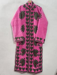 Bata de terciopelo rosa tejida con patrón floral bordado a mano, cuello mandarín, manga larga, largo completo, para invierno, relleno de algodón - Product Image 3