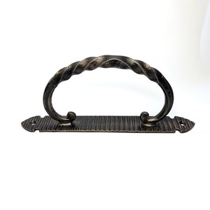 Poignée décorative en fer pour meubles, finition antique rustique, conçue pour les portes d'armoires, tiroirs, placards et armoires - Product Image 3