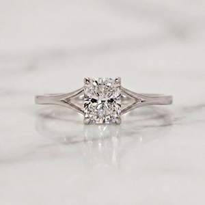 Bague de fiançailles en diamant de laboratoire 2 carats, taille coussin, E, VVS2, certifiée IGI, avec bande fendue, solitaire taille coussin pour elle, anniversaire - Product Image 5