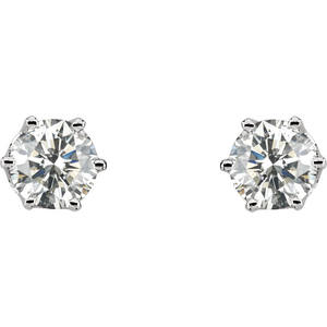 Boucles d'oreilles clous classiques en or 18 carats à six griffes avec diamants de laboratoire taille ronde - Product Image 2