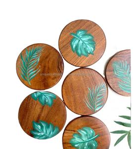 Sous-verres en noyer faits à la main en gros, sous-verres classiques en bois d'acacia avec des motifs carrés et ronds en bois - Product Image 3