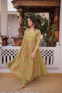 Ropa Tradicional India de Alta Calidad con Bordado Multi-Zari y Lentejuelas para Fiestas, Fabricada a Precio de Mayoreo - Product Image 2