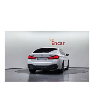 BMW Serie 5 530i XDrive M Sport 2023, Volante a la Izquierda, Caja de Cambios Automática, 24,924 km - Product Image 3