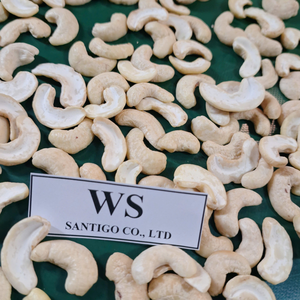 Noix de cajou en gros en vrac, noyaux de cajou vietnamiens brisés, Kaju SANTIGO, service Caju 24/7 - Product Image 1