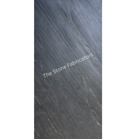 Revêtement mural en pierre d'ardoise noire Ocean Black moderne avec support opaque pour une utilisation intérieure/extérieure luxueuse et élégante