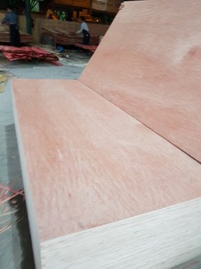 Contreplaqué d'emballage 8-18 mm du fabricant vietnamien, avec âme mixte Acacia, Pin, Styrax, Manglietia, pour caisses, palettes et emballages d'exportation - Product Image 4