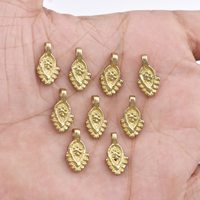 Colgante de Flor Chapado en Oro de Latón Natural con Cadena de Eslabones para Joyería de Boda
