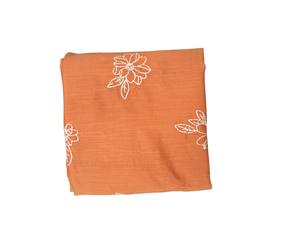 Tela Floral Estampada de Algodón Tejido Premium, Transpirable y Ligera, para Niñas y Mujeres, Color Rojo Oxidado, Marrón y Blanco - Product Image 1