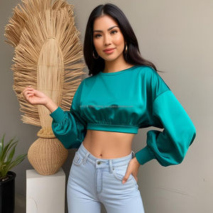 Wholesale 2025 stylish long sleeve crop tops for women made by top clothing manufacturers in custom designs for all sizes - Product Image 5