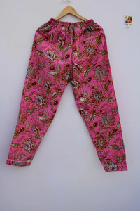 Conjunto de Pijama Coordinado con Estampado Animal para Mujer de Naaz Textile, Ropa de Dormir Informal de Verano, Suave y Transpirable, 100% Algodón, Largo hasta la Rodilla - Product Image 4