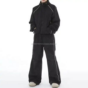 2025 vente en gros coupe-vent survêtement conception personnalisée tissu doux Jogging combinaison de sport veste à glissière complète ensemble de pantalons - Product Image 1