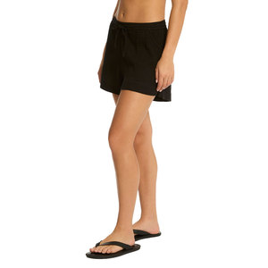 Short de bain tendance pour femme, taille haute, en tissu polyester léger et respirant, avec technologie de séchage rapide avancée Solid Trader - Product Image 2