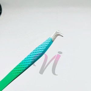 Pinzas de extensión de pestañas de acero inoxidable hechas a mano, puntas de fibra de plata sombreadas dobles curvas fuertes, logotipo personalizado, cuidado Personal - Product Image 3