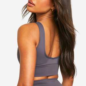 Sujetador deportivo gráfico para mujer, espalda cruzada, cuello redondo, logo frontal, color liso, transpirable, de alto soporte, para yoga, Vyrra International - Product Image 2