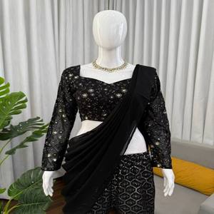 VASTRA COTTAGE Elegante Traje Sharara de Georgette con Bordado de Hilo y Lentejuelas, Top Sin Coser, Sharara Cosida y Dupatta a Juego - Product Image 3