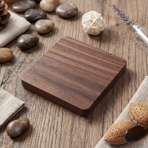 Wholesale ILAHI's Eco-Friendly Brown Square Wooden Coaster Classic Design Tabletop <b>Protective</b> Accessory Customizable Size Home - Product Image 5