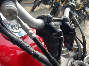 Manillar Elevado de Aleación de Aluminio para Triumph Speed 400 - Diseño Ligero para Reequipamiento/Actualización - Product Image 3