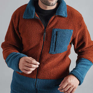 Vestes polaires pour hommes en gros, vestes polaires d'hiver personnalisées pour l'extérieur avec poches zippées - Product Image 3