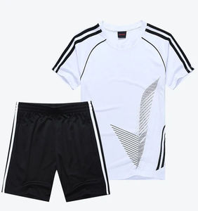 Ropa de fútbol de manga corta para adultos y niños, camisetas de fútbol para hombres y niñas y ropa deportiva - Product Image 2