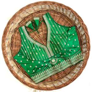 TREANDING LOURD SOIE SÉQUENCE ZARI AVEC FIL TRAVAIL PRÊT À PORTER BLOUSE VERT DE MER - Product Image 1