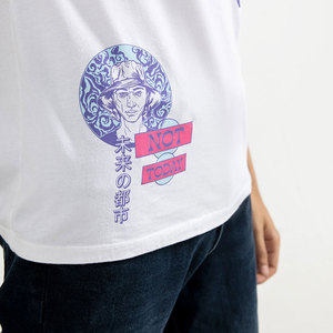 T-shirt blanc à manches courtes pour homme avec motif imprimé de lettres colorées, col rond, style décontracté, coupe régulière, tissu en jersey de coton - Product Image 5