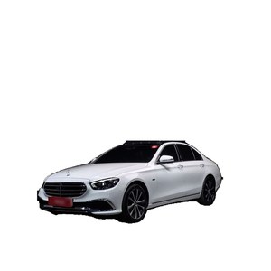 Mercedes-Benz Clase E E300e 4MATIC Exclusive 2023, 40,270 km, Caja de Cambios Automática, Volante a la Izquierda, Cámara Trasera - Product Image 1